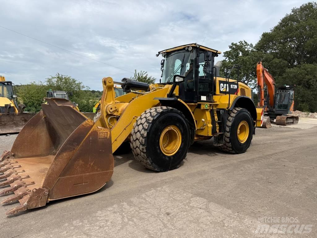 CAT 972 M Kolesni nakladalci