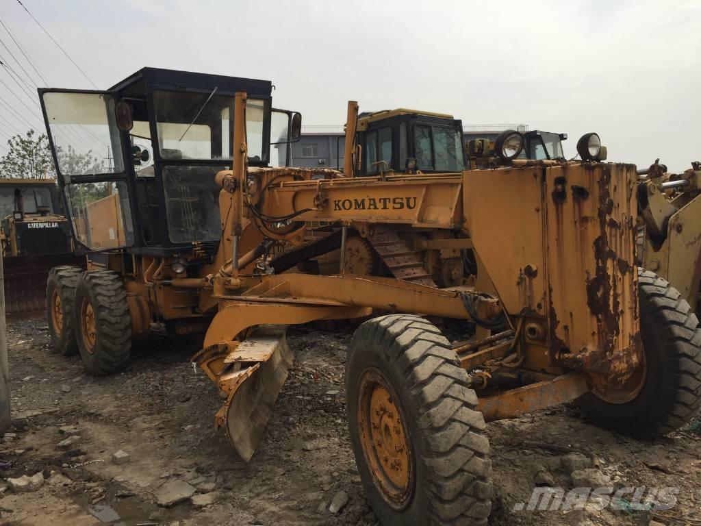Komatsu GD 511 A Grederji