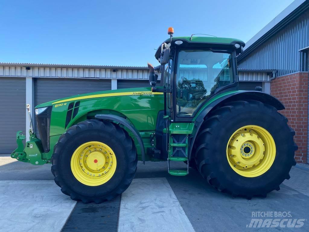 John Deere 8310 R Traktorji