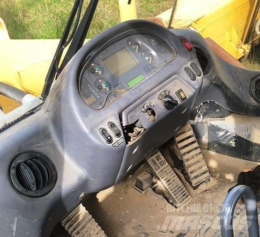 Komatsu WA 600-6 Kolesni nakladalci