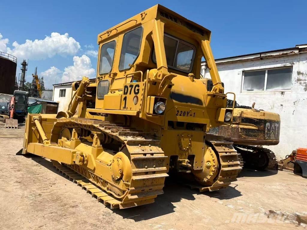 CAT D 7 G Buldožerji goseničarji