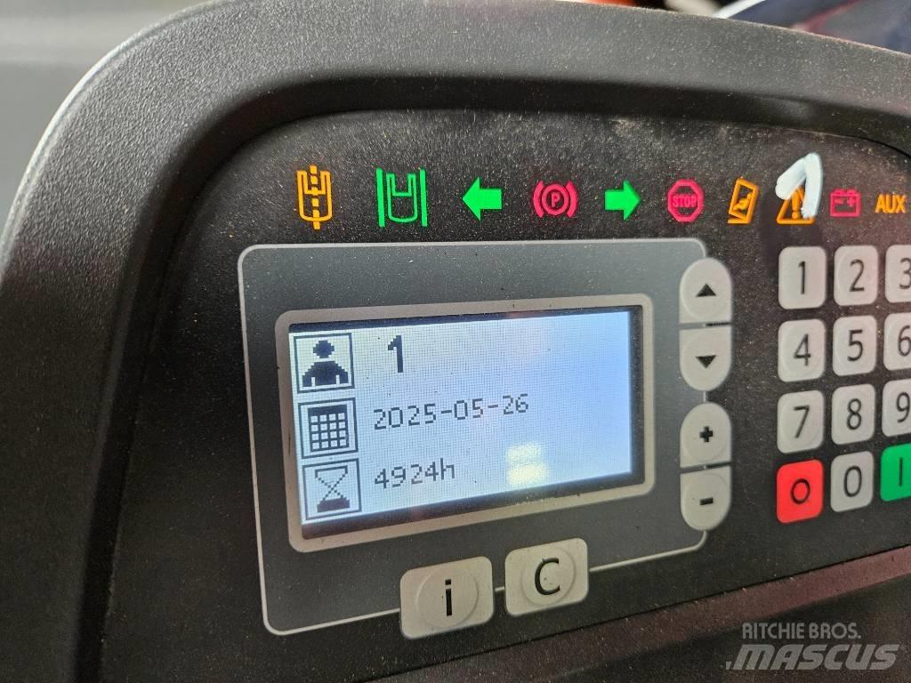 BT RR E 160 Viličarji s pomičnim teleskopom