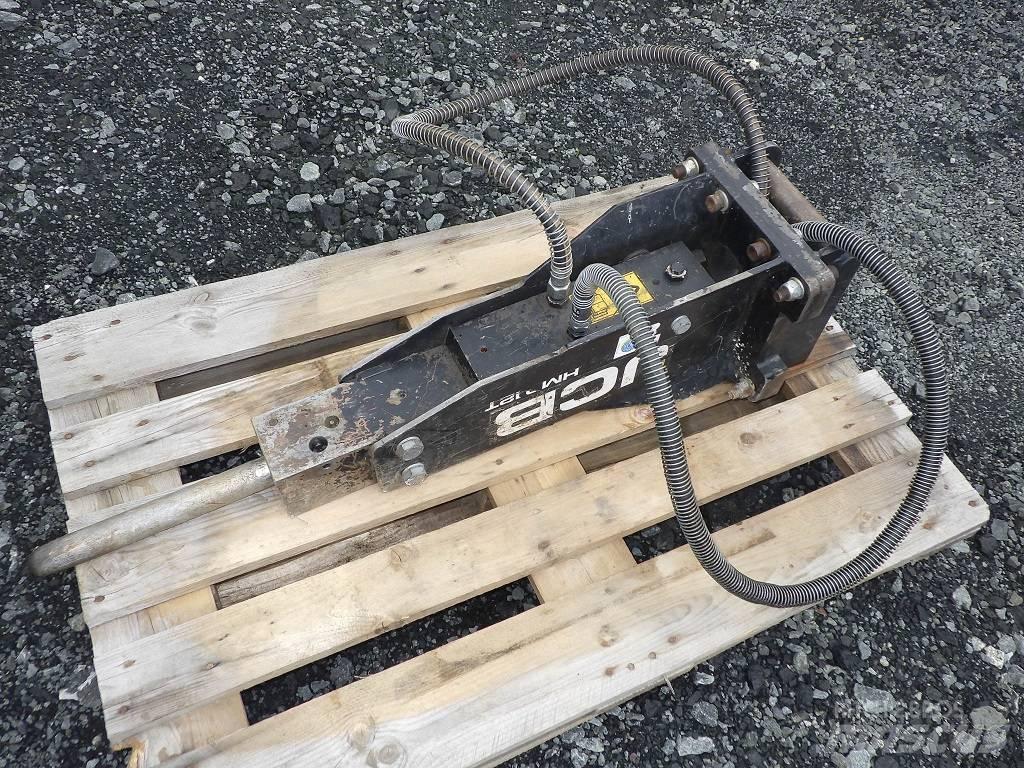 JCB HM012T Kladiva