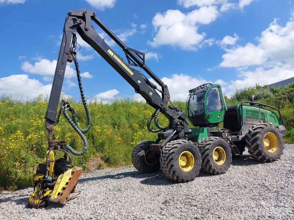 John Deere 1470G Harvesterji