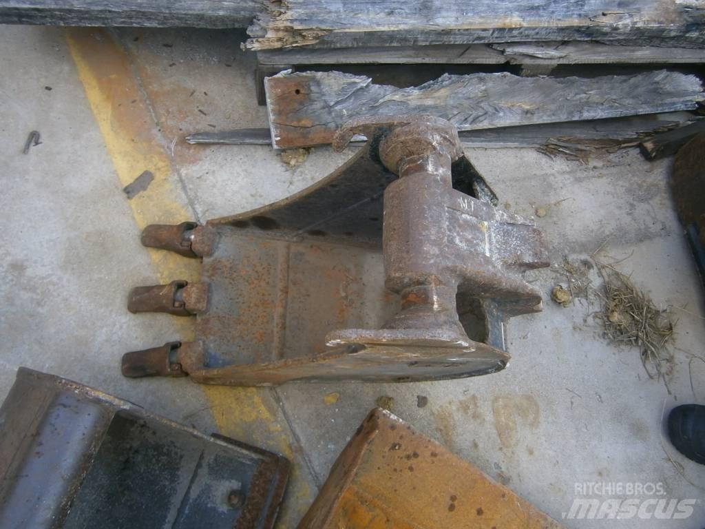 Komatsu PC26MR-3 Mini bagri <7t