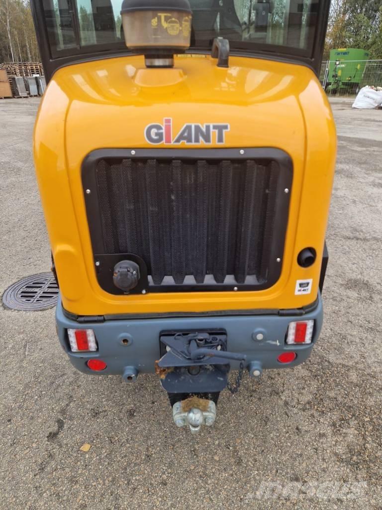 GiANT G 2500 HD Kolesni nakladalci