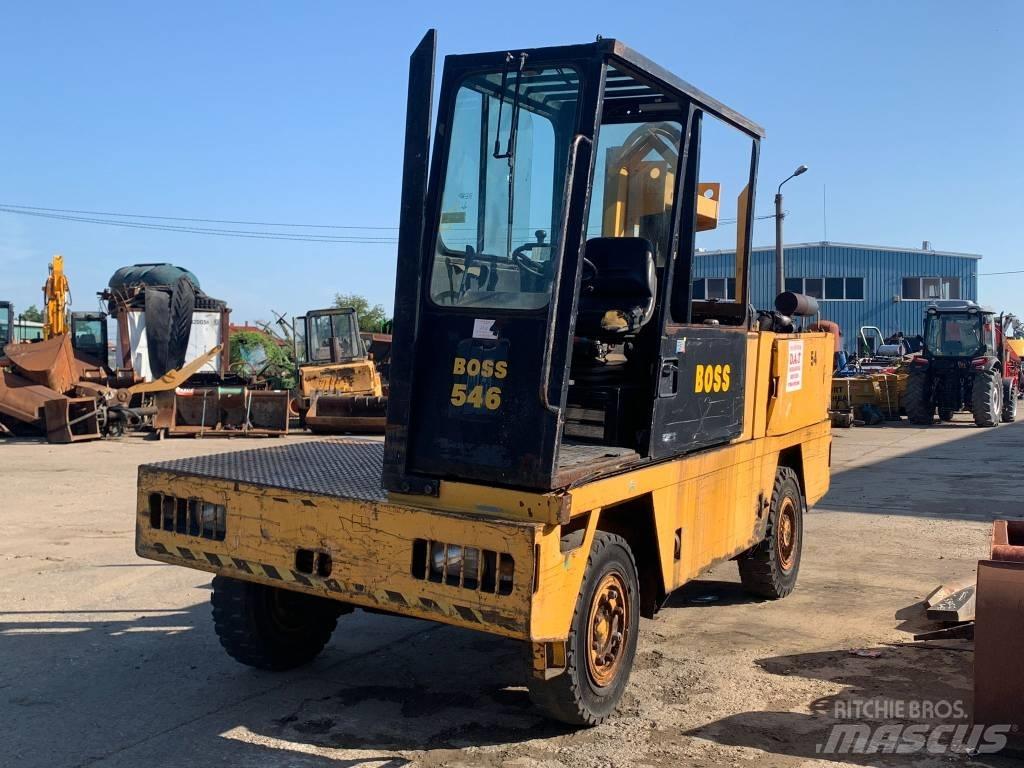 Boss LB546 Bočni viličari