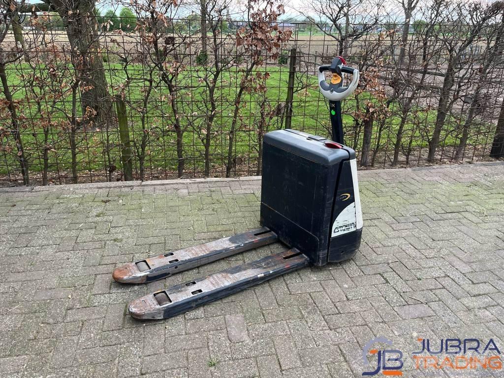 Crown Wp3015 Električni nizko dvižni viličar
