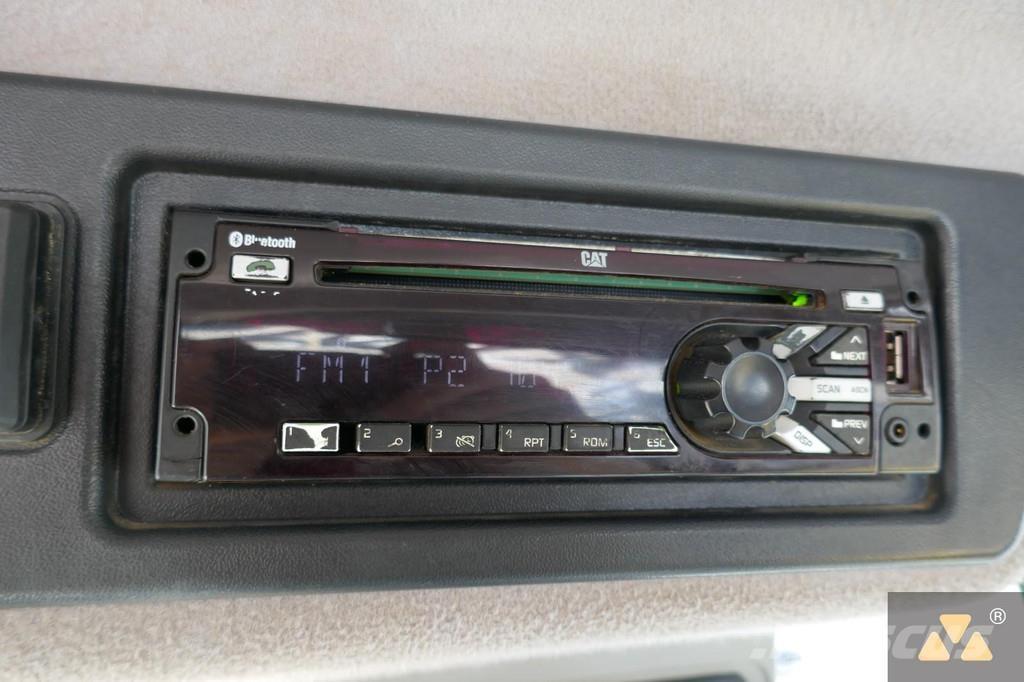 CAT 980M Kolesni nakladalci