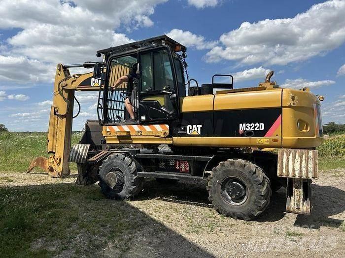 CAT M322D VAH Posebni bagri
