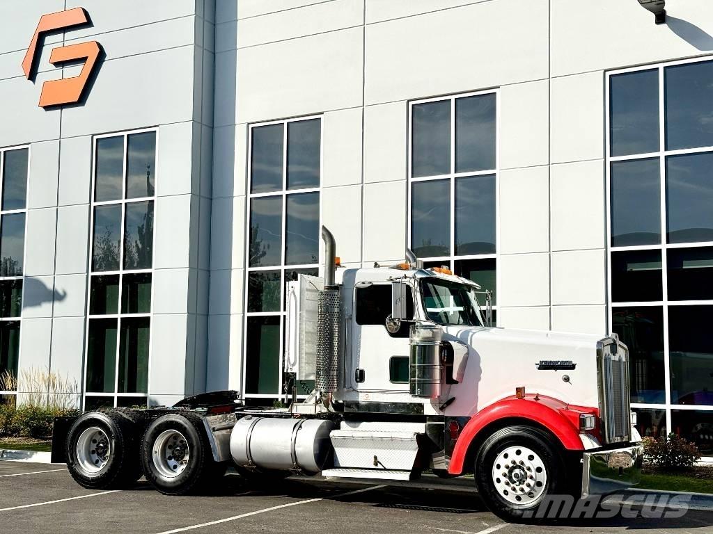 Kenworth W 900 Vlačilci