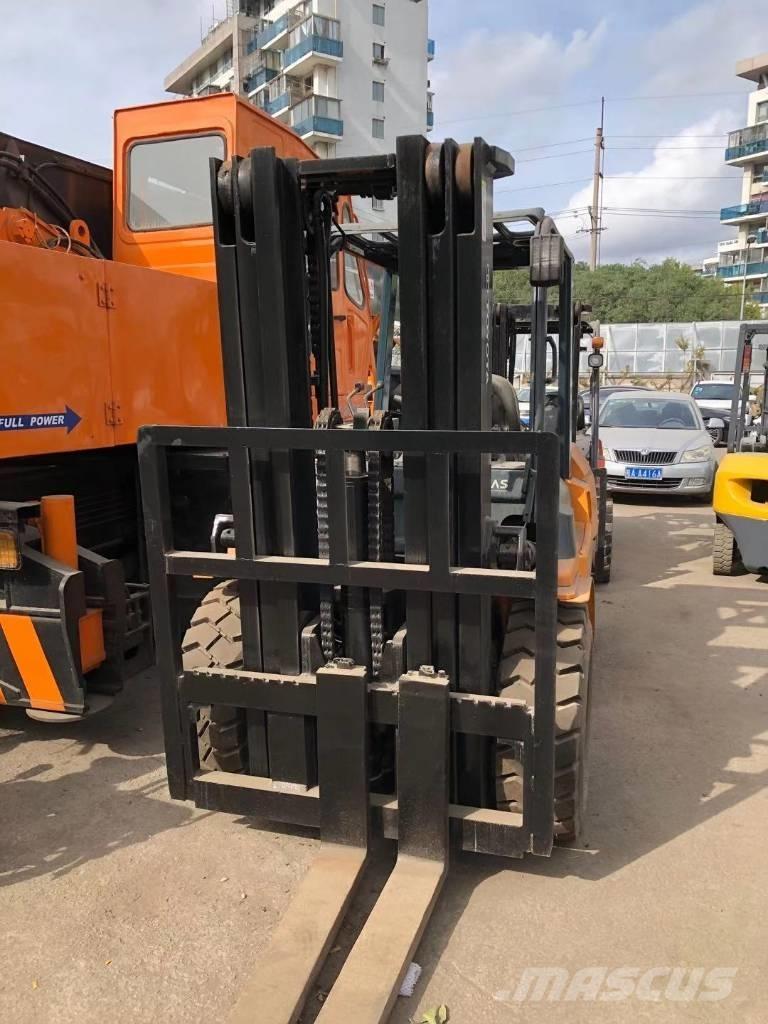 Toyota FD 50 Dizelski viličarji