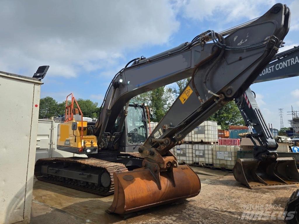 Volvo EC 220EL Bagri goseničarji
