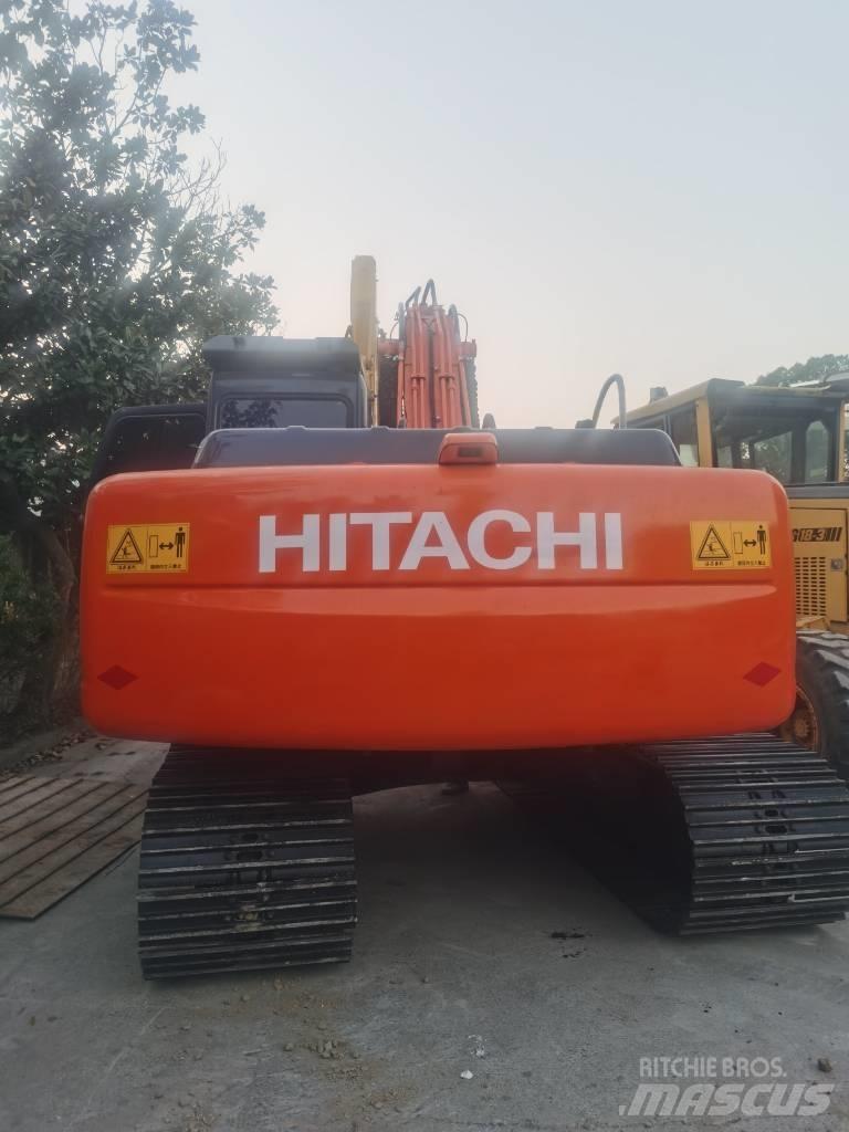 Hitachi ZX 200 Bagri goseničarji