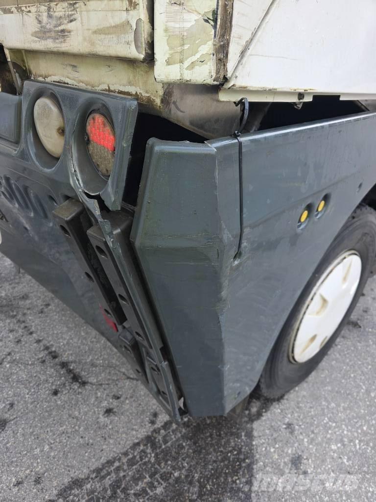 Schmidt MFH 5500 Cestni pometači