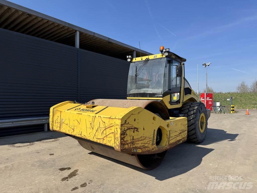 Bomag BW 226 BVC-5 Enojni valjarji