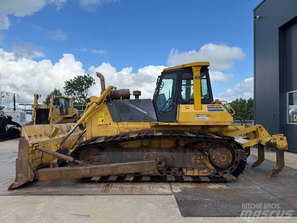 Komatsu D 65 PX-12 Buldožerji goseničarji