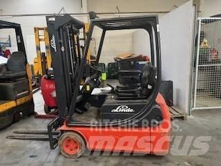 Linde E 14-02 Električni viličarji