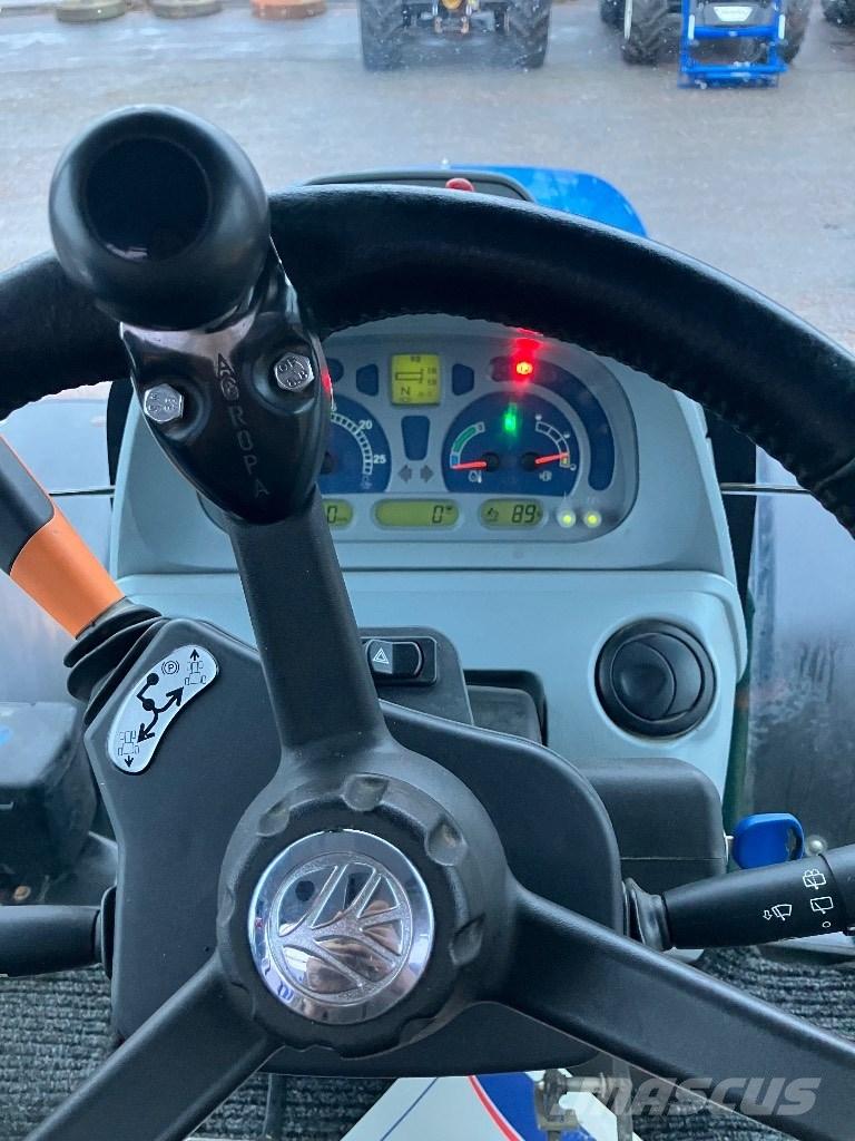 New Holland T7.210 Traktorji