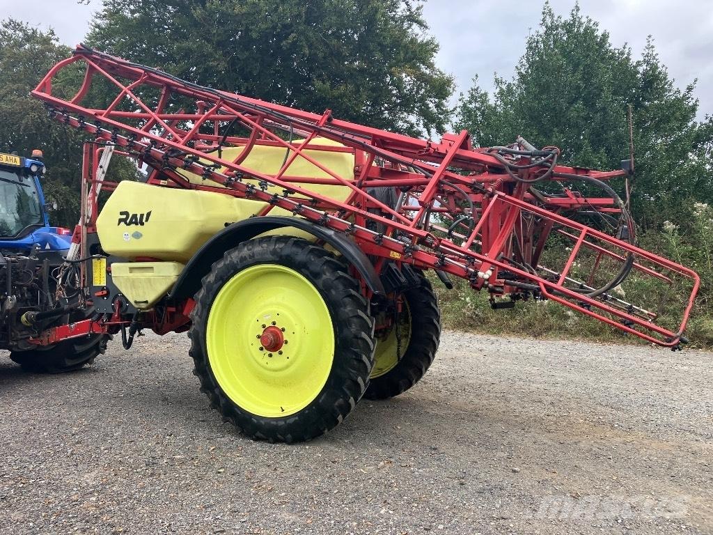 Rau Trailed Sprayer Vlečne škropilnice