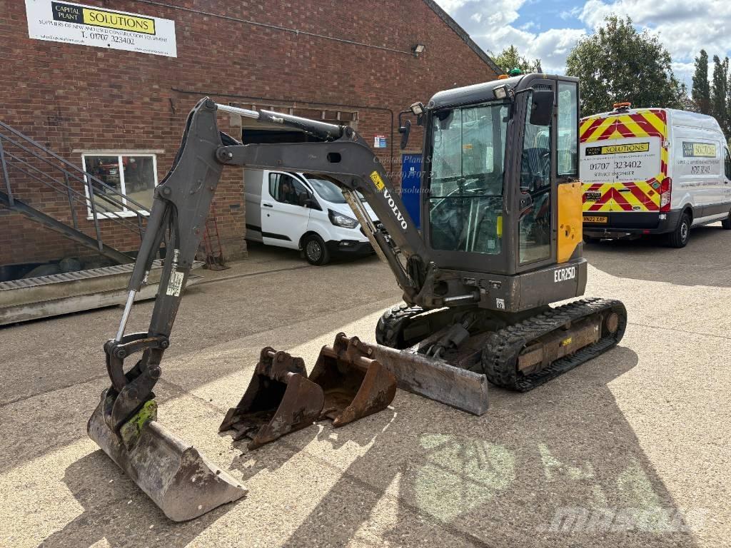 Volvo ECR 25 D Mini bagri <7t
