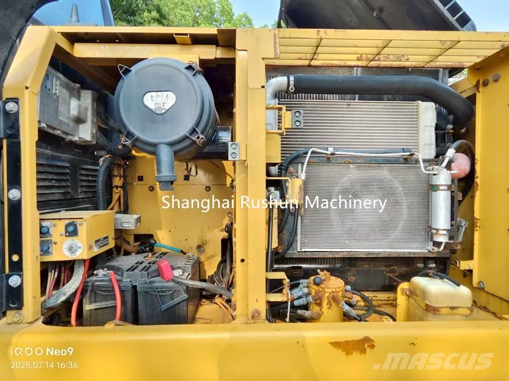 CAT 320 D Bagri goseničarji