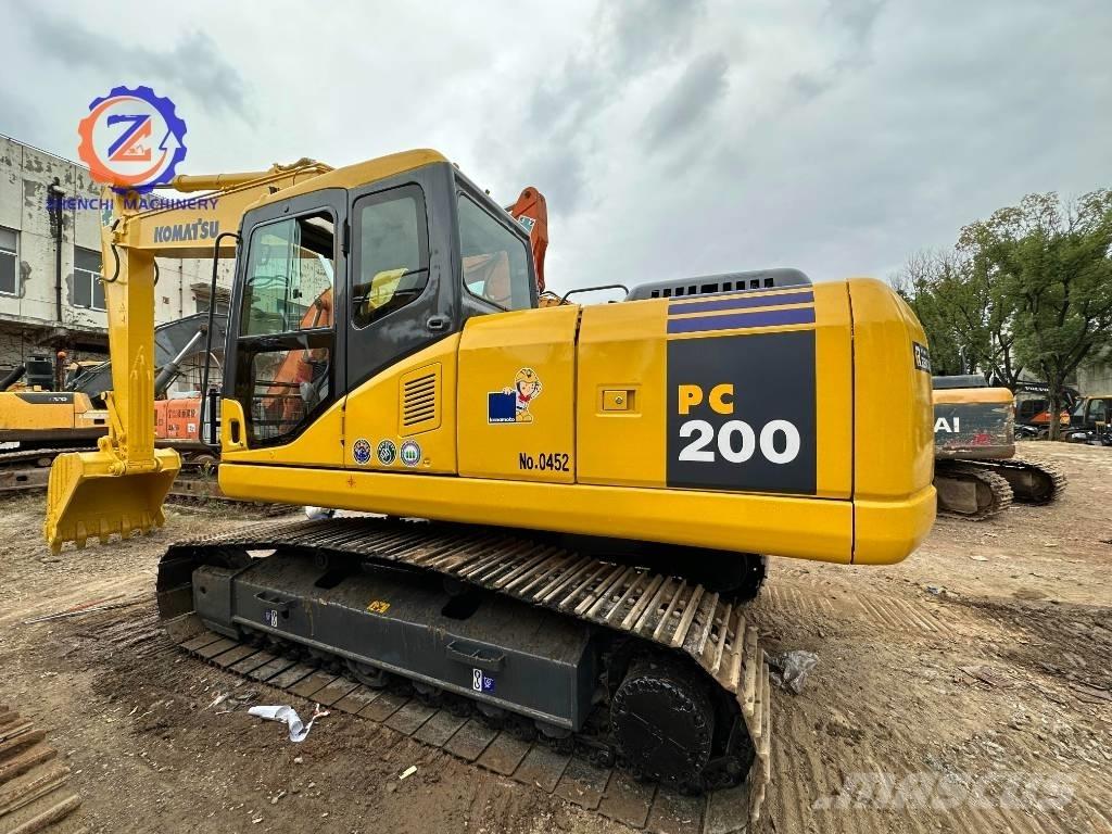 Komatsu PC 200-7 Bagri goseničarji