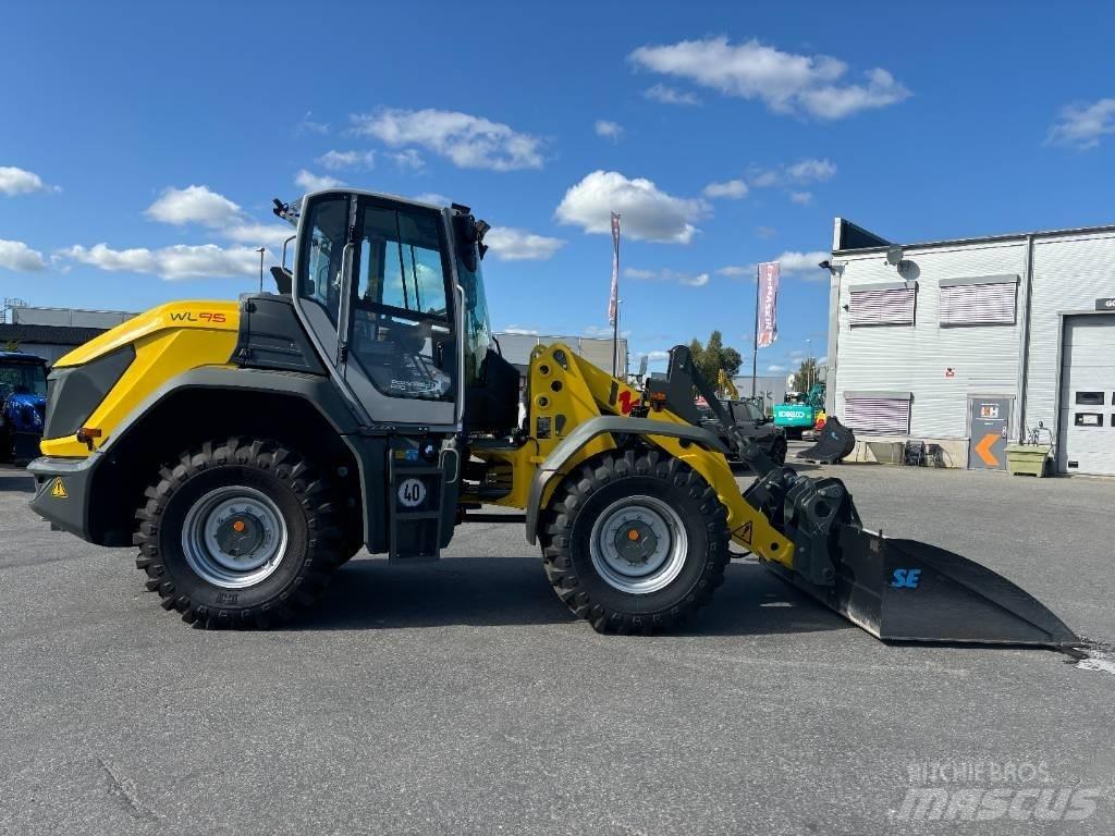Wacker Neuson WL95 Kolesni nakladalci