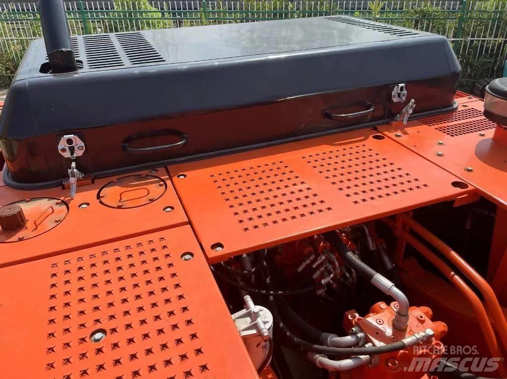 Doosan 300-7 Bagri goseničarji