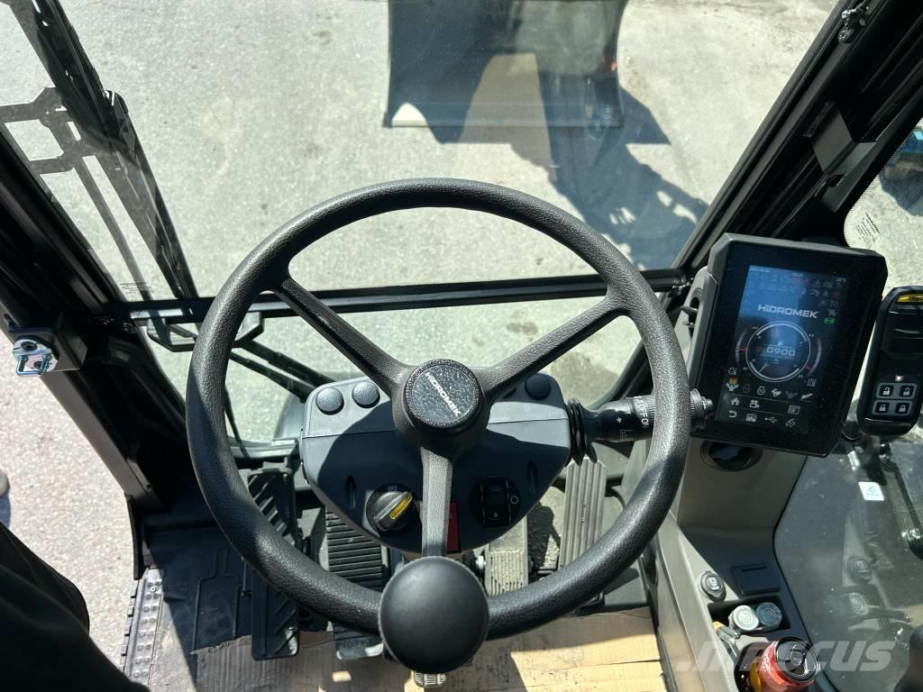 Hidromek HMK 150 WR Bagri na kolesih