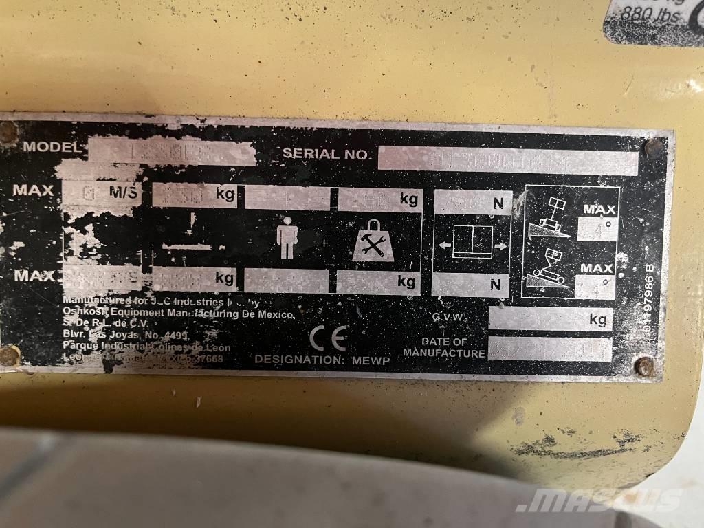 JLG 1230 ES Vertikalna dvigala