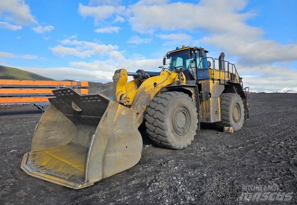 CAT 988 K Kolesni nakladalci