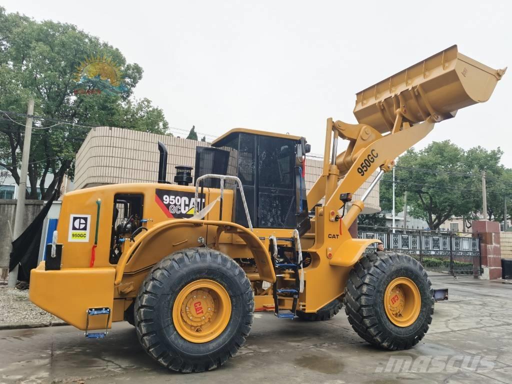 CAT 950 GC Kolesni nakladalci