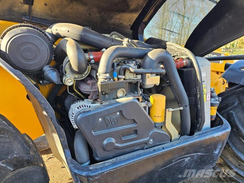 JCB 526-56 Agri Kmetijski teleskopski nakladalci