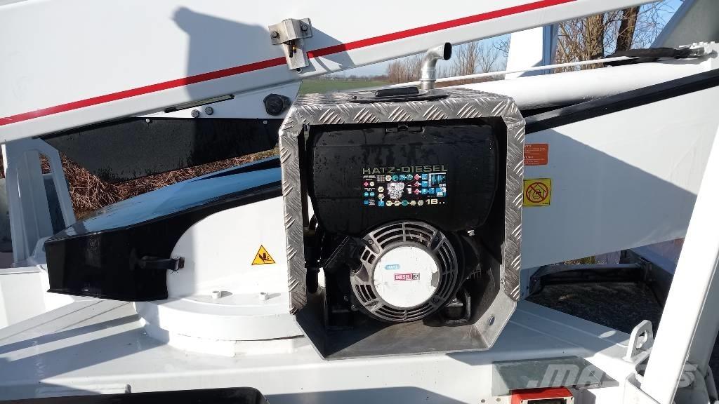 Dino 230 T Vlečne dvižne ploščadi