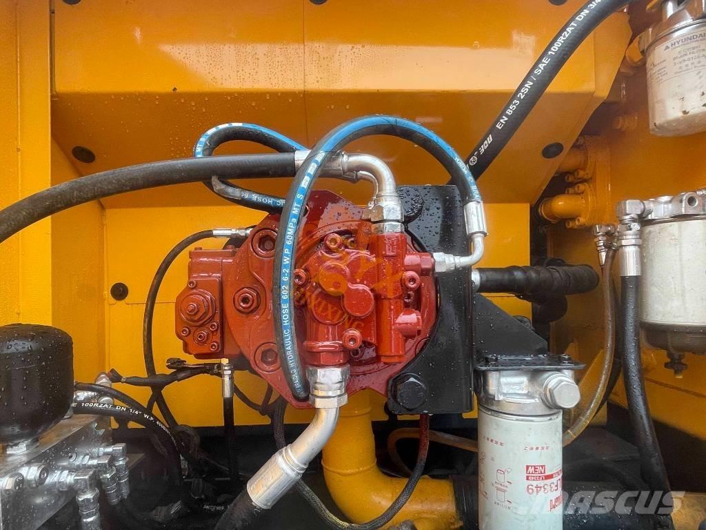 Hyundai R220LC-9 Bagri goseničarji