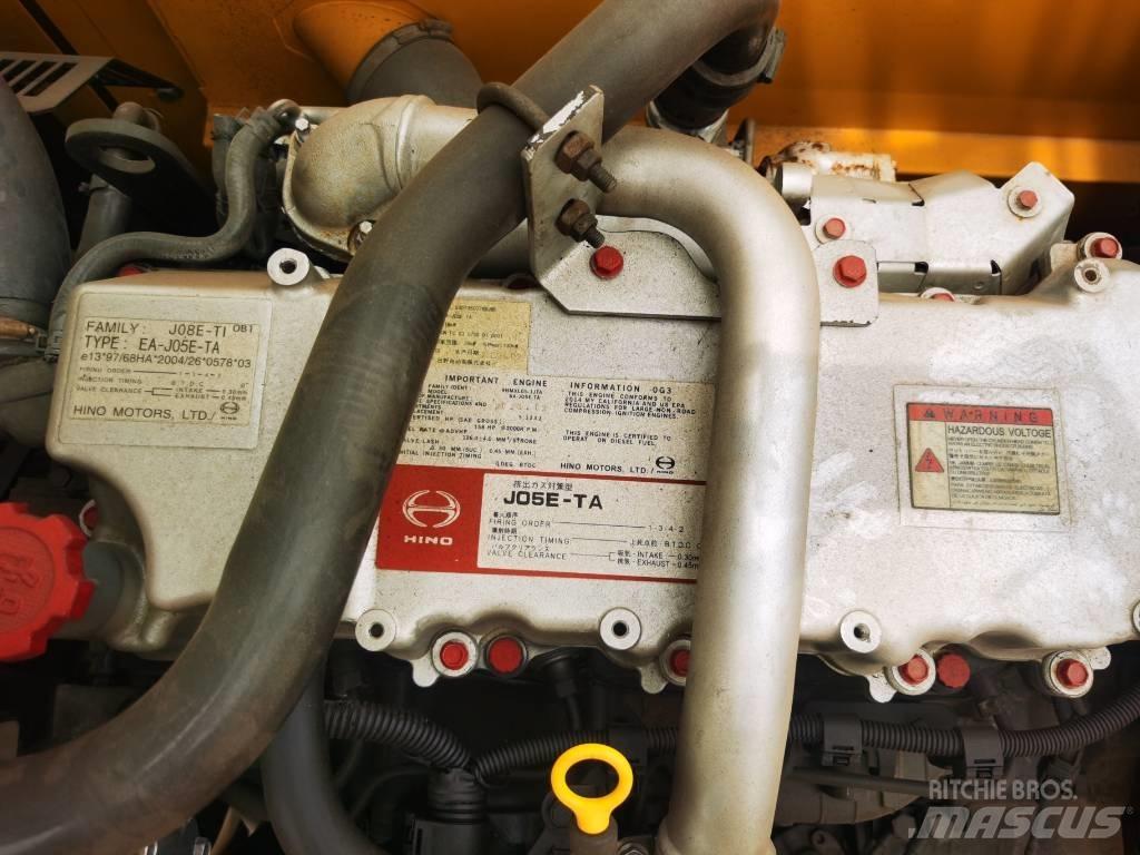 Kobelco SK 200-8 Bagri goseničarji
