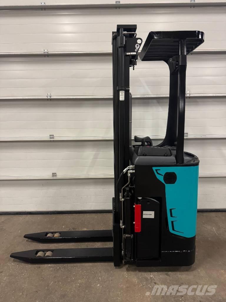 Mitsubishi SBR 12 N Samopogonski ročni viličarji