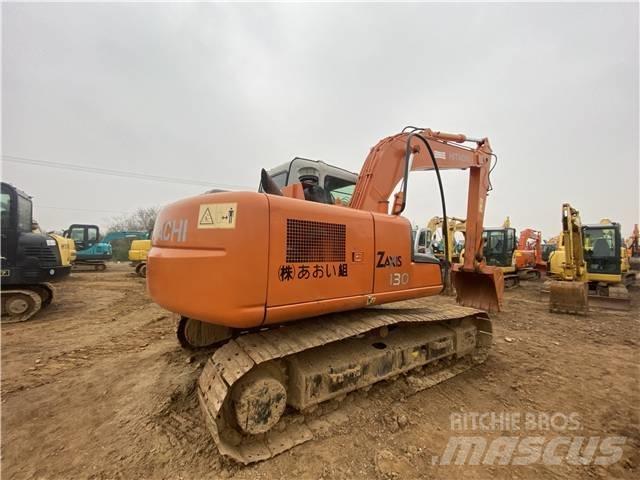 Hitachi ZX 130 Bagri goseničarji