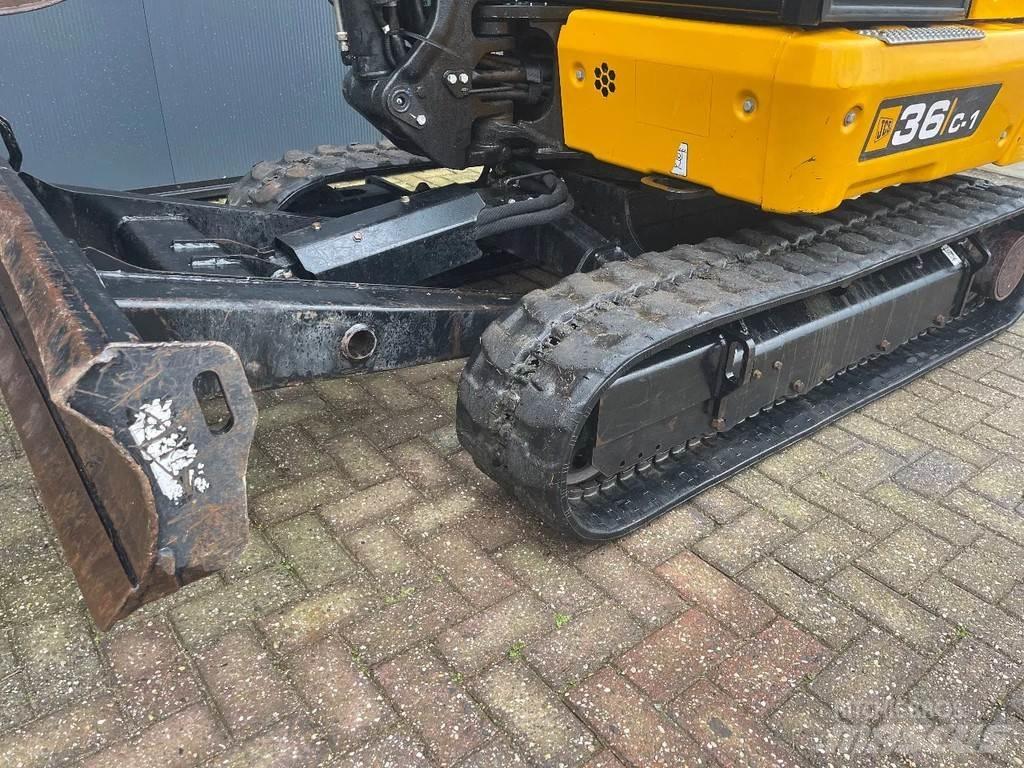 JCB 36c1 Mini bagri <7t