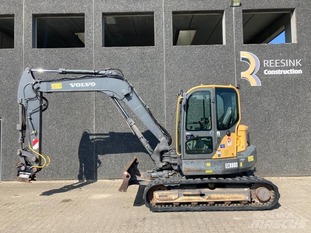 Volvo ECR 88 D Midi bagri 7t – 12t