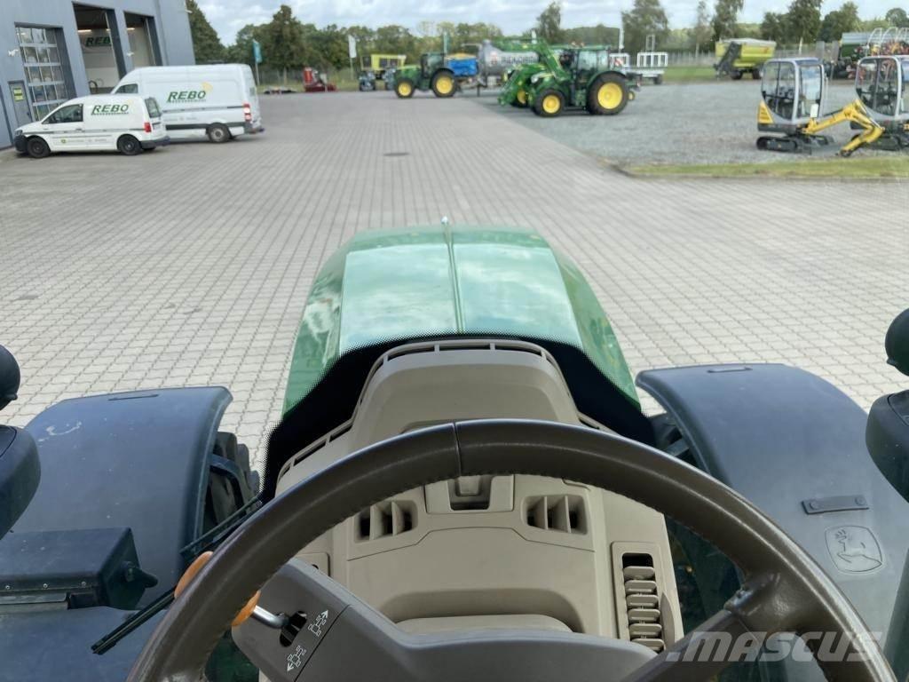 John Deere 6R215 Traktorji