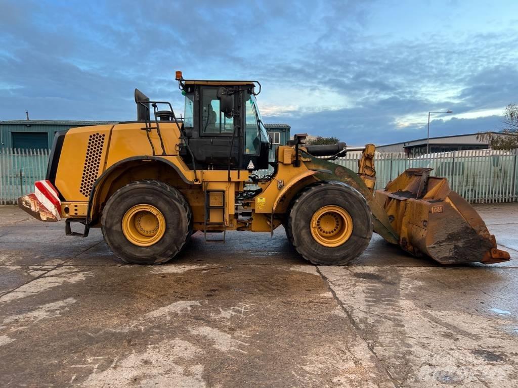 CAT 972 K Kolesni nakladalci