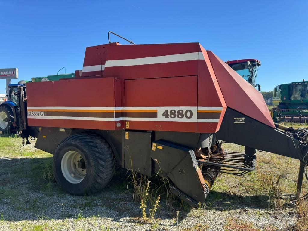 Hesston 4880 Balirke (kvadratne bale)