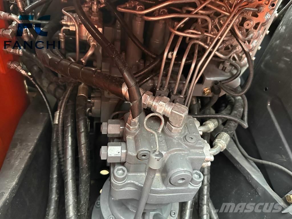 Hitachi ZX 120 Bagri goseničarji