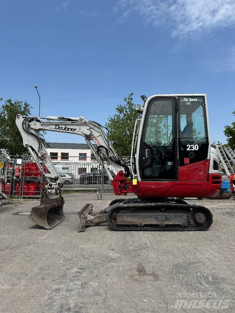Takeuchi TB 230 Mini bagri <7t