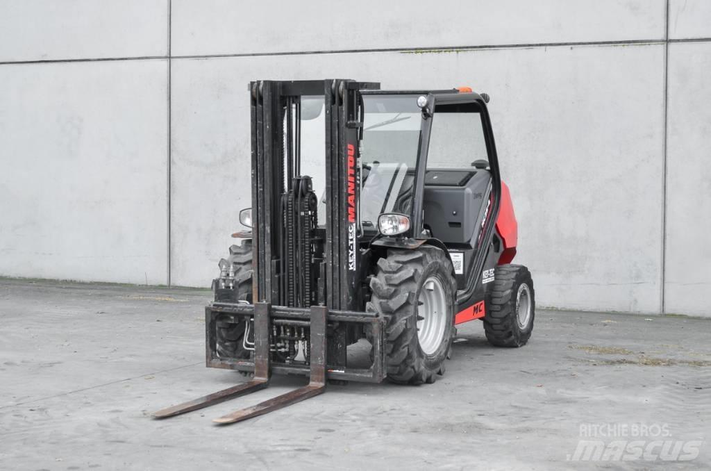 Manitou MC 25-4 D Dizelski viličarji