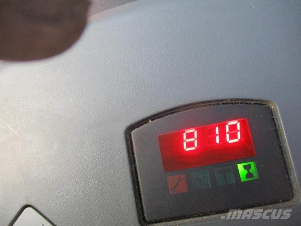 BT SWE 080L Ročni električni viličar