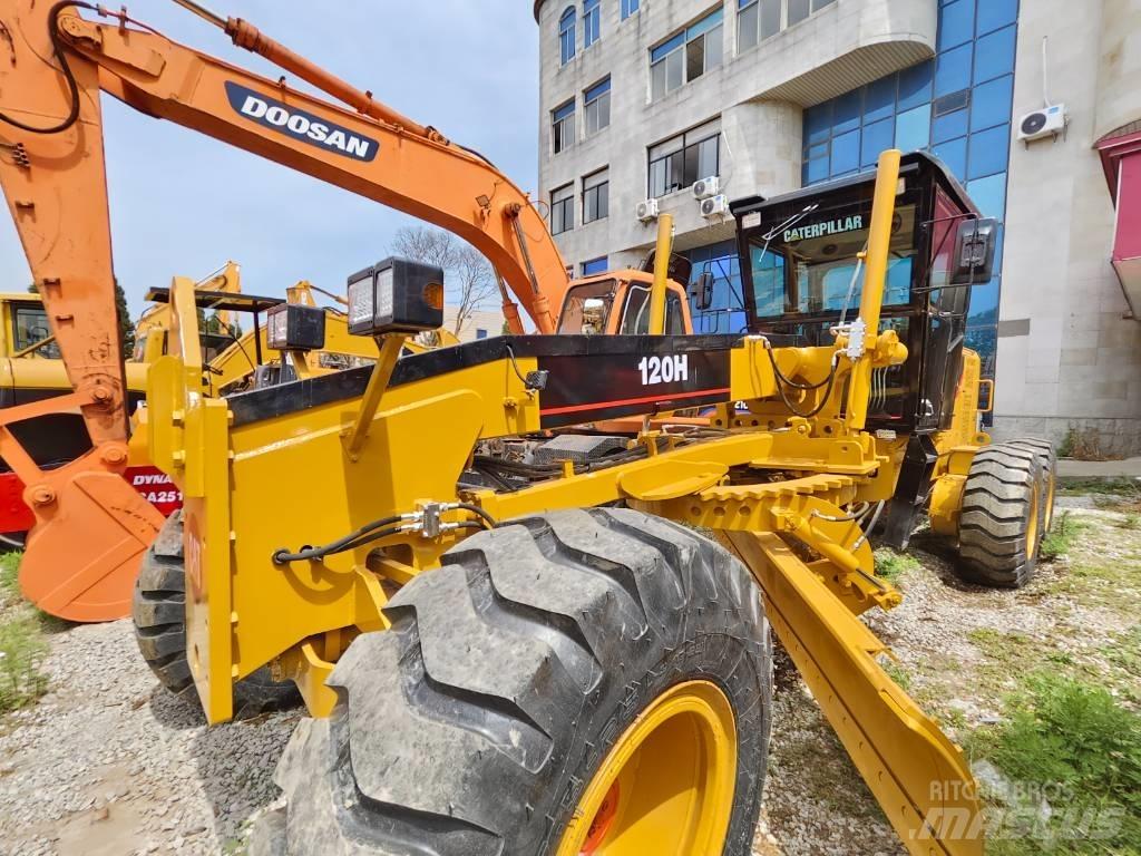 CAT 120 H Grederji