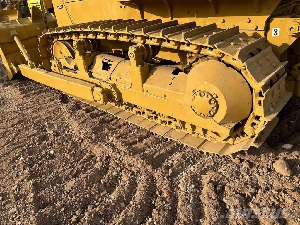 CAT D6G Buldožerji goseničarji